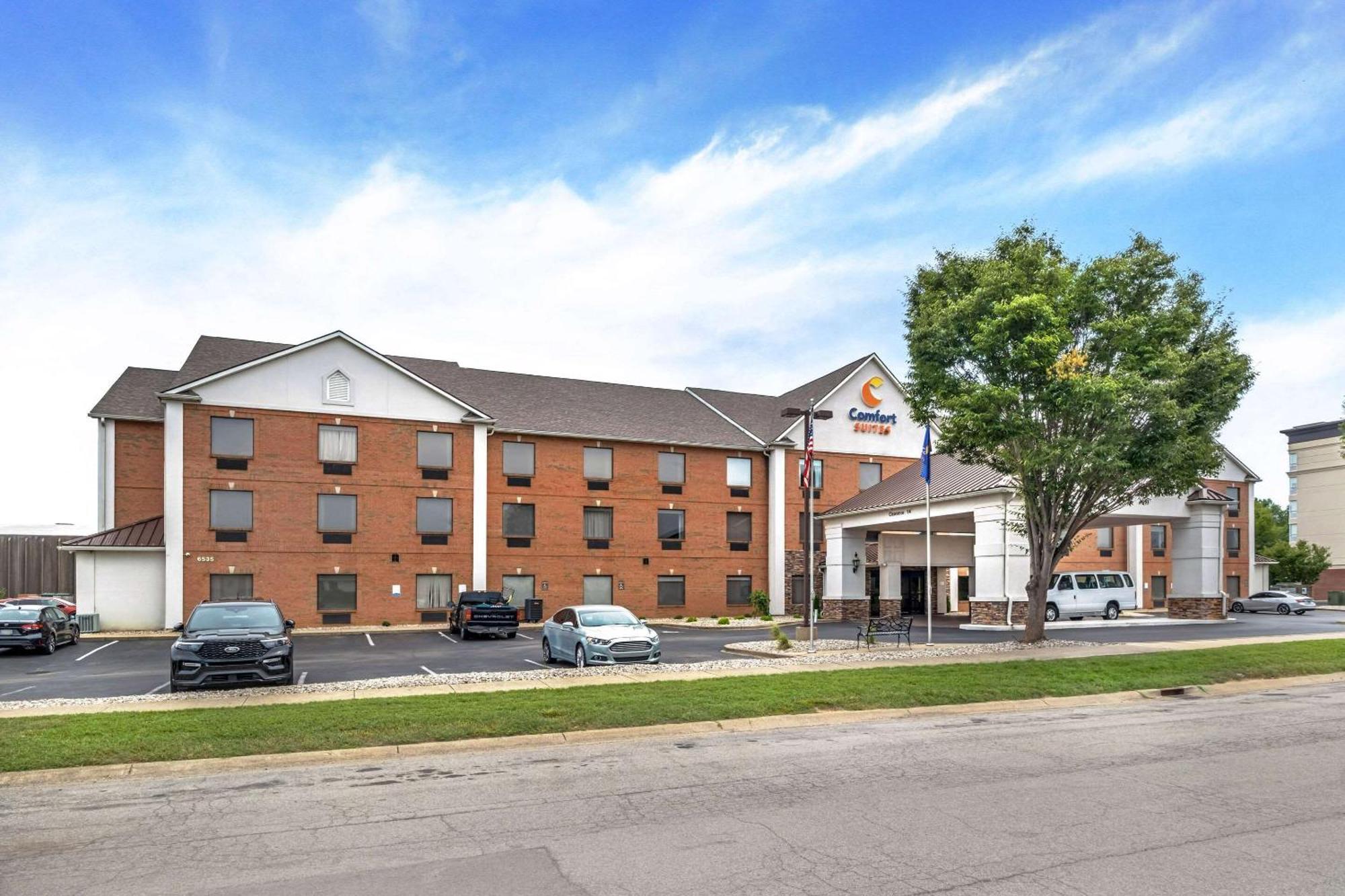 Comfort Suites Louisville Airport Экстерьер фото